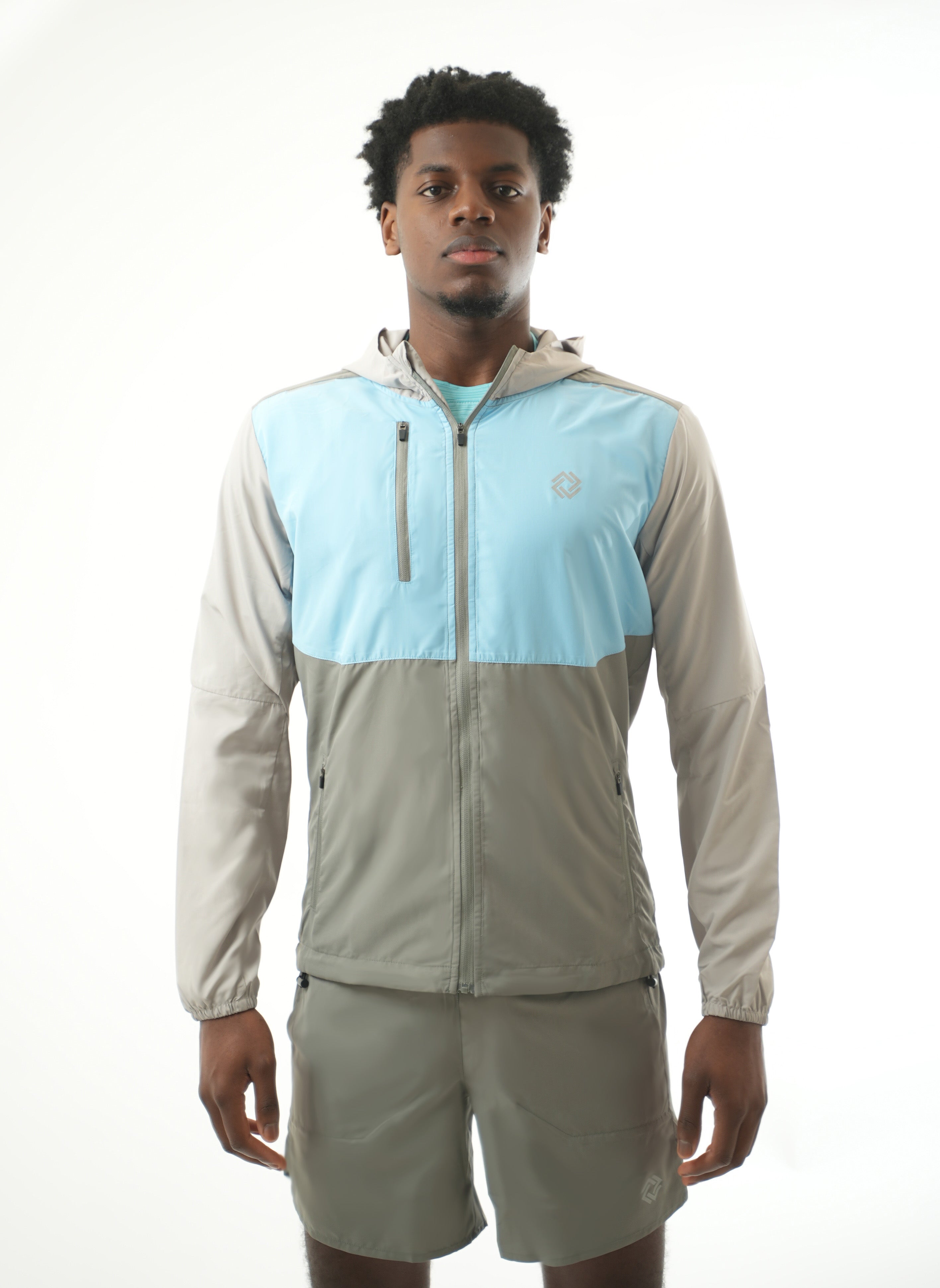 Core Windbreaker - Light Blue