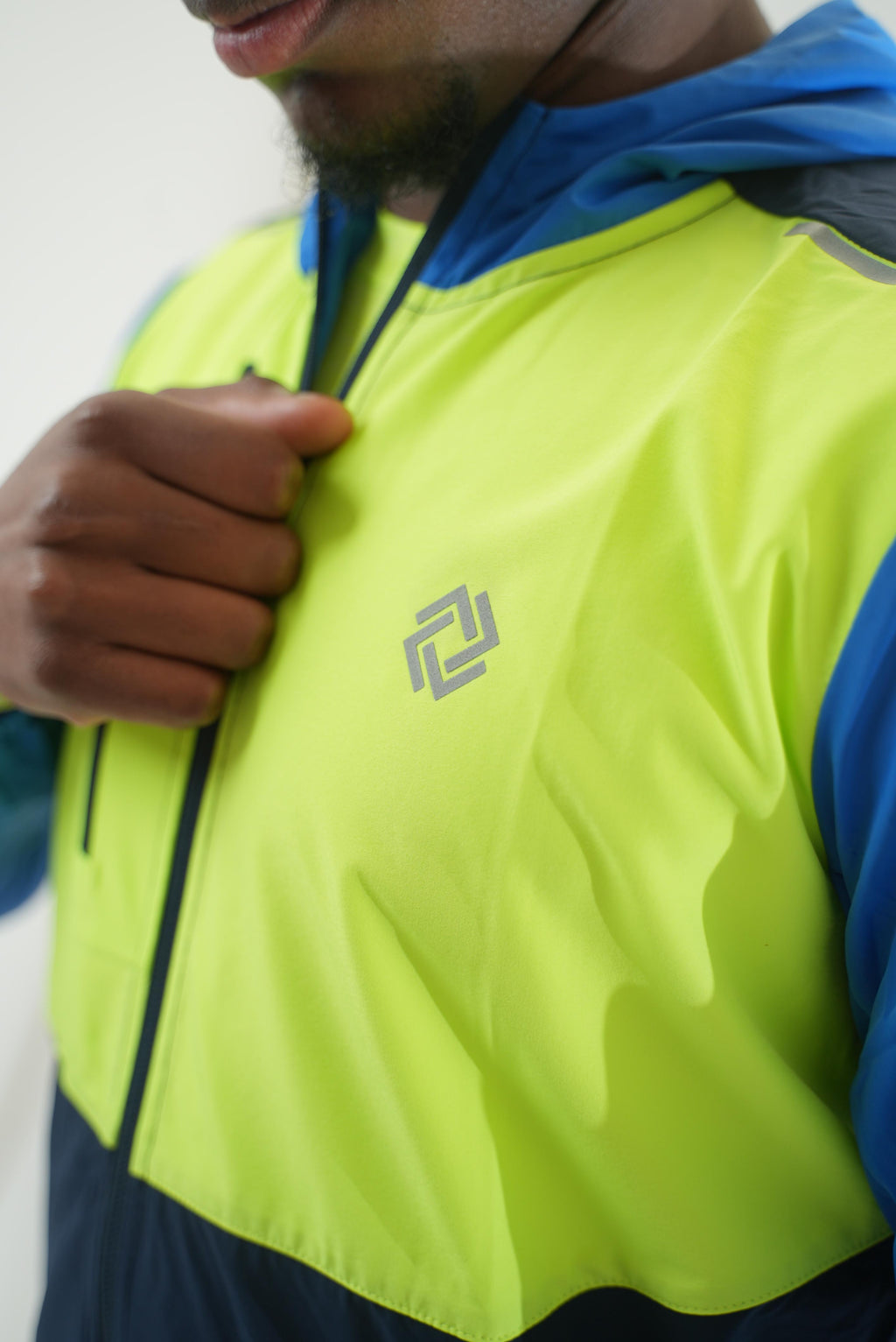 Core Windbreaker - Yellow